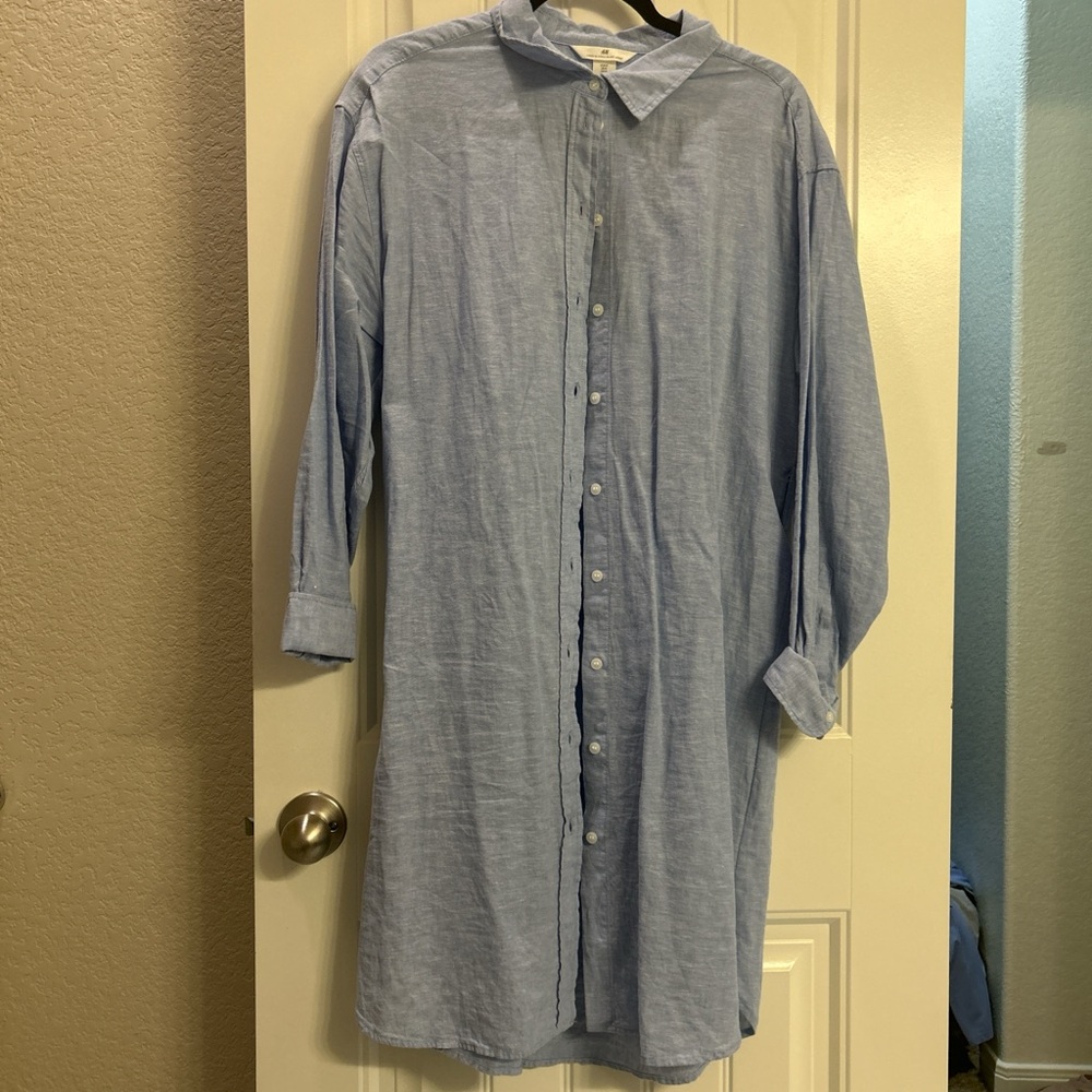 H&M Light Blue Long Sleeve button down Dress